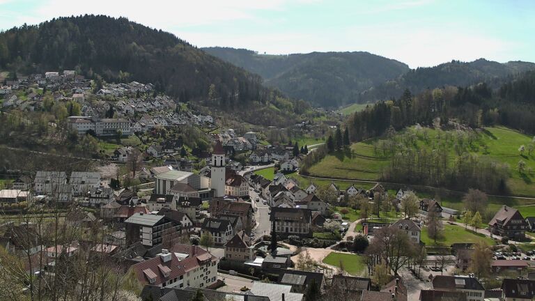 Dieses Bild zeigt eine Webcam-Aufnahme von Ottenhöfen, aufgenommen am Donnerstag, den 09.04.2026 um 12:40 Uhr