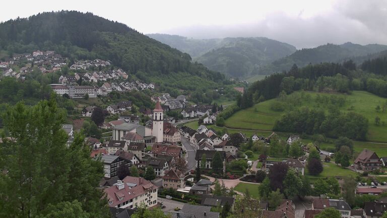 Dieses Bild zeigt eine Webcam-Aufnahme von Ottenhöfen, aufgenommen am Donnerstag, den 07.05.2026 um 11:30 Uhr