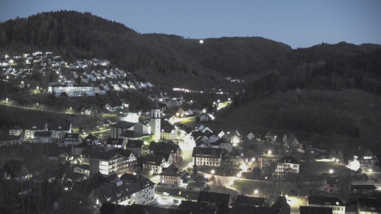 Dieses Bild zeigt eine Webcam-Aufnahme von Ottenhöfen, aufgenommen am Dienstag, den 07.04.2026 um 20:50 Uhr