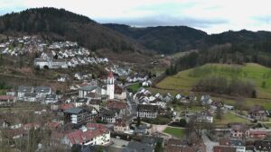 Dieses Bild zeigt eine Webcam-Aufnahme von Ottenhöfen, aufgenommen am Montag, den 23.02.2026 um 17:10 Uhr