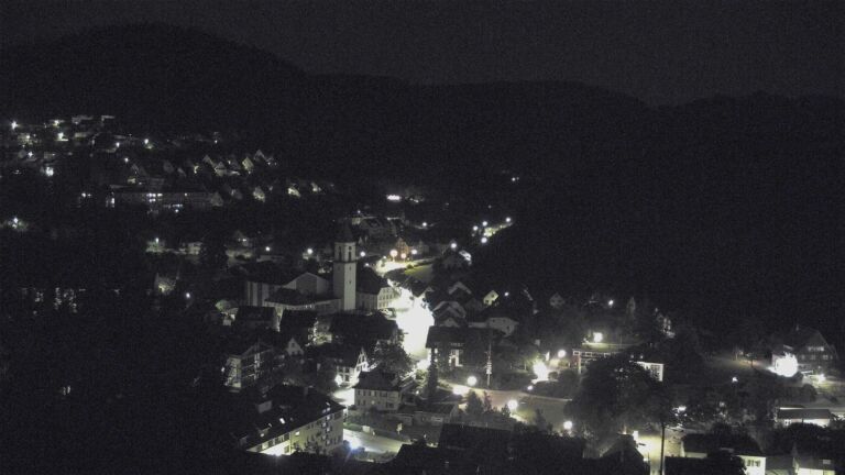 Dieses Bild zeigt eine Webcam-Aufnahme von Ottenhöfen, aufgenommen am Freitag, den 26.06.2026 um 03:30 Uhr