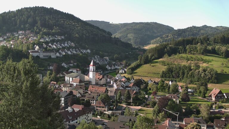 Dieses Bild zeigt eine Webcam-Aufnahme von Ottenhöfen, aufgenommen am Dienstag, den 23.06.2026 um 07:50 Uhr