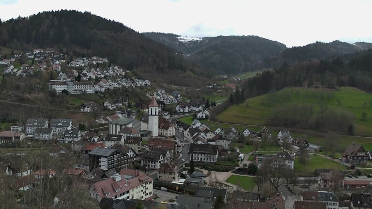 Dieses Bild zeigt eine Webcam-Aufnahme von Ottenhöfen, aufgenommen am Dienstag, den 31.03.2026 um 14:20 Uhr