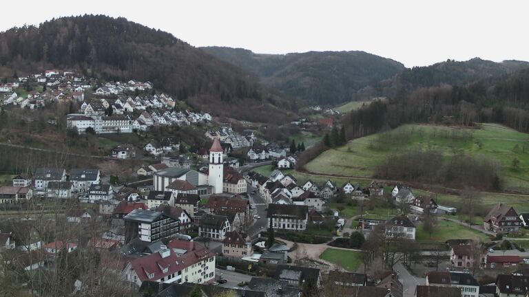 Dieses Bild zeigt eine Webcam-Aufnahme von Ottenhöfen, aufgenommen am Freitag, den 13.03.2026 um 07:00 Uhr