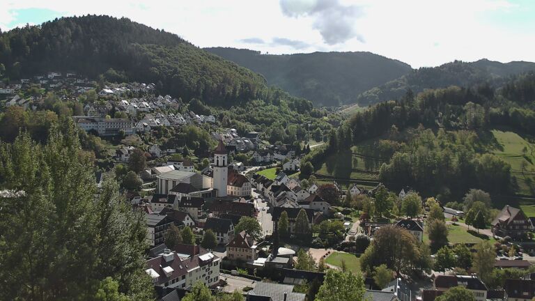 Dieses Bild zeigt eine Webcam-Aufnahme von Ottenhöfen, aufgenommen am Montag, den 12.10.2026 um 12:40 Uhr