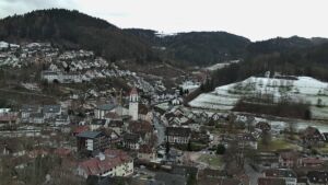 Dieses Bild zeigt eine Webcam-Aufnahme von Ottenhöfen, aufgenommen am Freitag, den 09.01.2026 um 09:50 Uhr