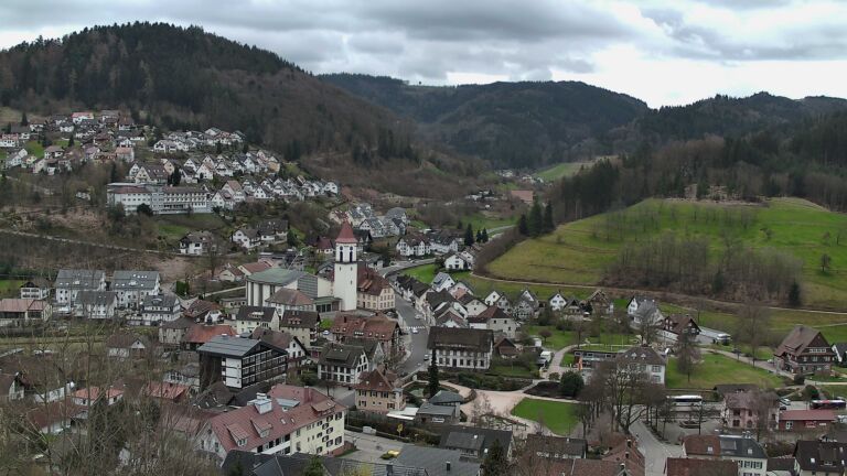 Dieses Bild zeigt eine Webcam-Aufnahme von Ottenhöfen, aufgenommen am Montag, den 16.03.2026 um 12:40 Uhr