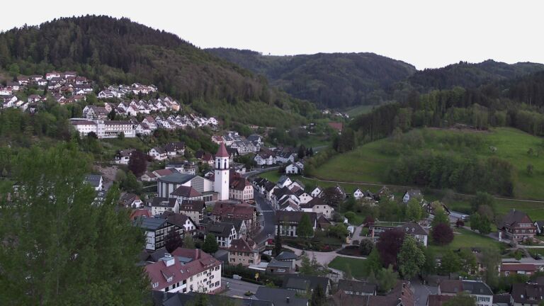 Dieses Bild zeigt eine Webcam-Aufnahme von Ottenhöfen, aufgenommen am Mittwoch, den 29.04.2026 um 20:40 Uhr