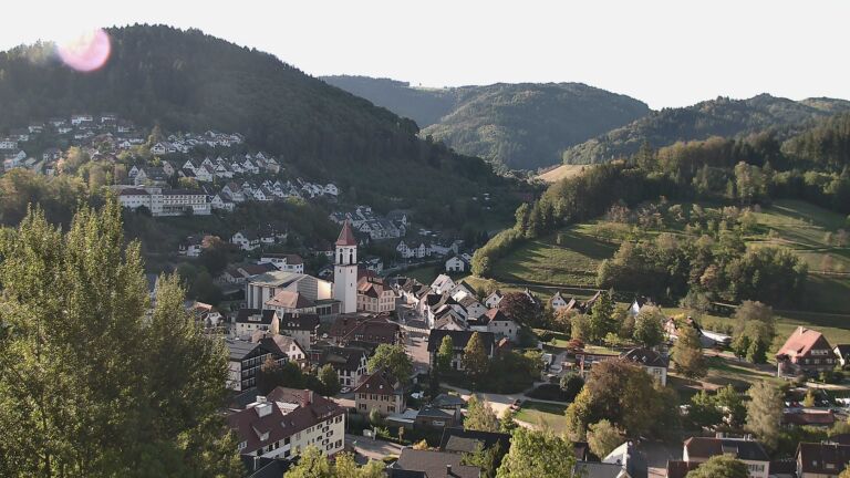 Dieses Bild zeigt eine Webcam-Aufnahme von Ottenhöfen, aufgenommen am Sonntag, den 27.09.2026 um 09:20 Uhr