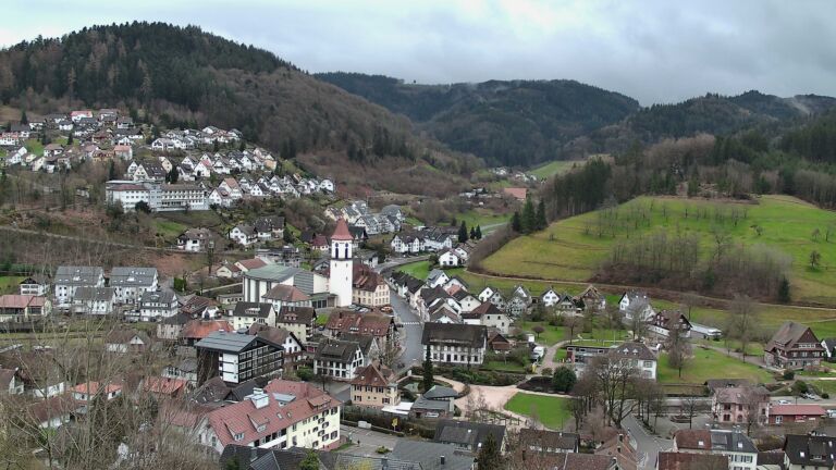 Dieses Bild zeigt eine Webcam-Aufnahme von Ottenhöfen, aufgenommen am Samstag, den 14.03.2026 um 16:10 Uhr