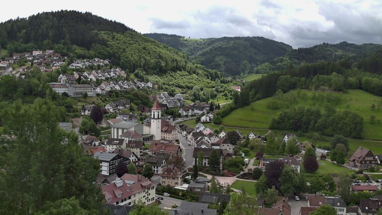 Dieses Bild zeigt eine Webcam-Aufnahme von Ottenhöfen, aufgenommen am Donnerstag, den 14.05.2026 um 12:40 Uhr