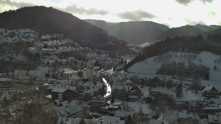 Dieses Bild zeigt eine Webcam-Aufnahme von Ottenhöfen, aufgenommen am Samstag, den 03.01.2026 um 11:20 Uhr