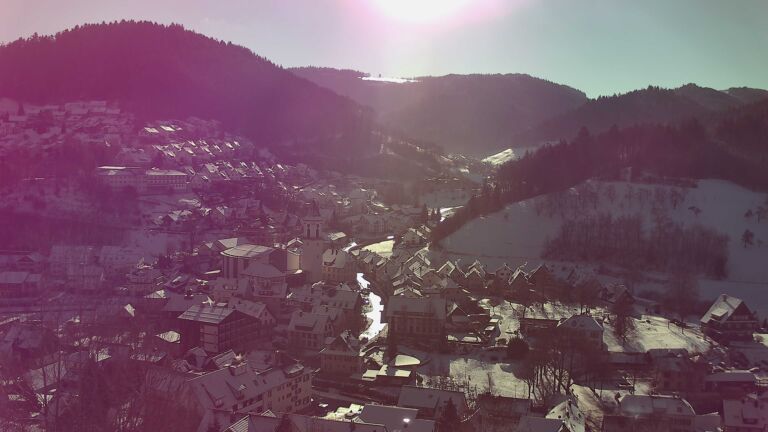 Dieses Bild zeigt eine Webcam-Aufnahme von Ottenhöfen, aufgenommen am Mittwoch, den 07.01.2026 um 11:30 Uhr