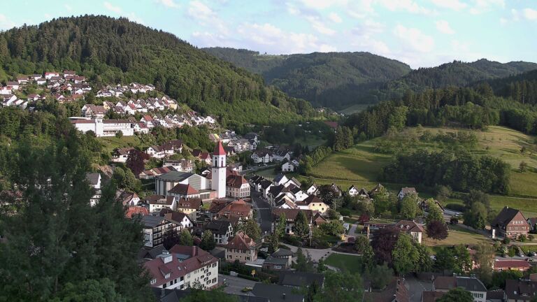 Dieses Bild zeigt eine Webcam-Aufnahme von Ottenhöfen, aufgenommen am Dienstag, den 26.05.2026 um 20:00 Uhr