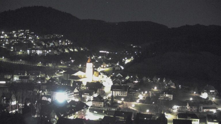 Dieses Bild zeigt eine Webcam-Aufnahme von Ottenhöfen, aufgenommen am Donnerstag, den 26.02.2026 um 19:40 Uhr