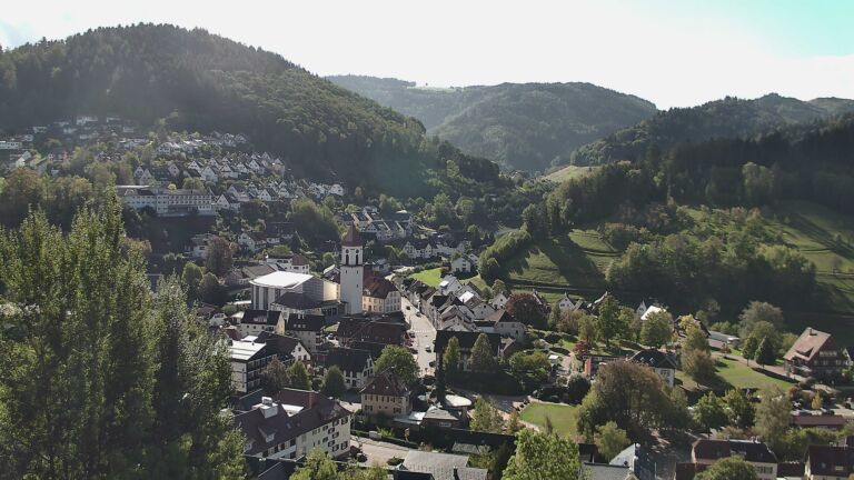 Dieses Bild zeigt eine Webcam-Aufnahme von Ottenhöfen, aufgenommen am Montag, den 12.10.2026 um 11:20 Uhr