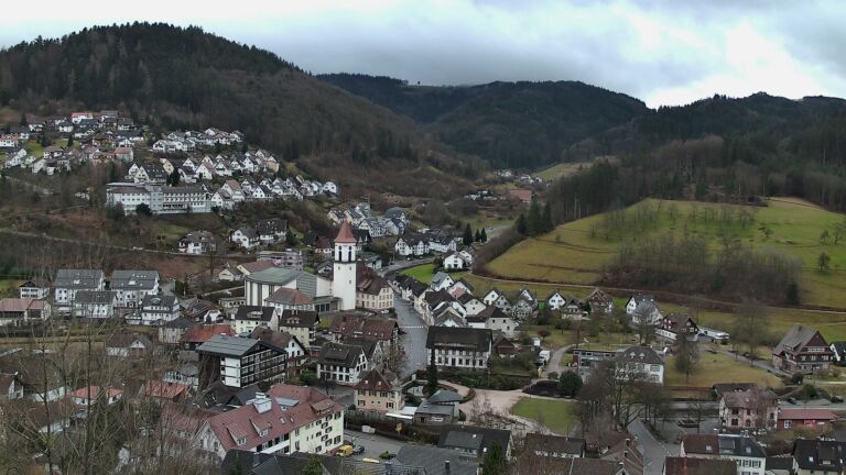 Dieses Bild zeigt eine Webcam-Aufnahme von Ottenhöfen, aufgenommen am Dienstag, den 10.02.2026 um 14:50 Uhr