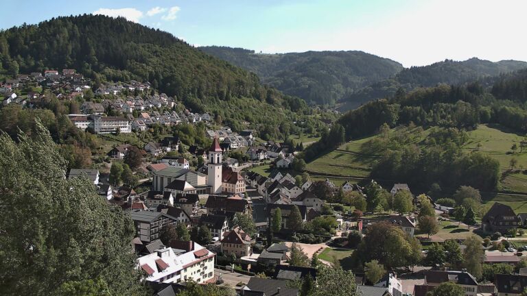 Dieses Bild zeigt eine Webcam-Aufnahme von Ottenhöfen, aufgenommen am Dienstag, den 22.09.2026 um 15:20 Uhr