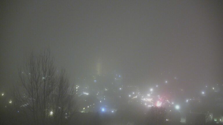 Dieses Bild zeigt eine Webcam-Aufnahme von Ottenhöfen, aufgenommen am Sonntag, den 14.12.2025 um 18:00 Uhr