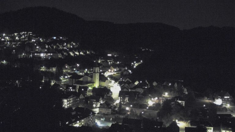 Dieses Bild zeigt eine Webcam-Aufnahme von Ottenhöfen, aufgenommen am Dienstag, den 01.09.2026 um 21:30 Uhr