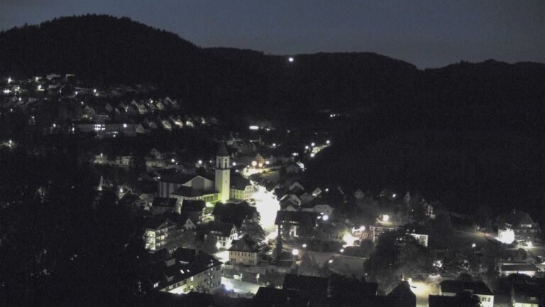 Dieses Bild zeigt eine Webcam-Aufnahme von Ottenhöfen, aufgenommen am Samstag, den 19.09.2026 um 06:10 Uhr