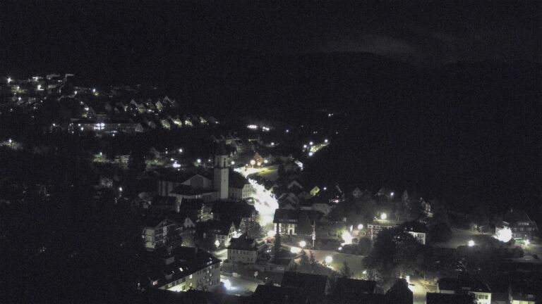 Dieses Bild zeigt eine Webcam-Aufnahme von Ottenhöfen, aufgenommen am Mittwoch, den 06.05.2026 um 00:00 Uhr