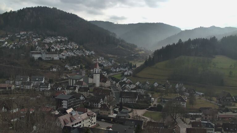 Dieses Bild zeigt eine Webcam-Aufnahme von Ottenhöfen, aufgenommen am Montag, den 09.02.2026 um 14:10 Uhr