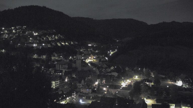Dieses Bild zeigt eine Webcam-Aufnahme von Ottenhöfen, aufgenommen am Montag, den 28.09.2026 um 23:30 Uhr