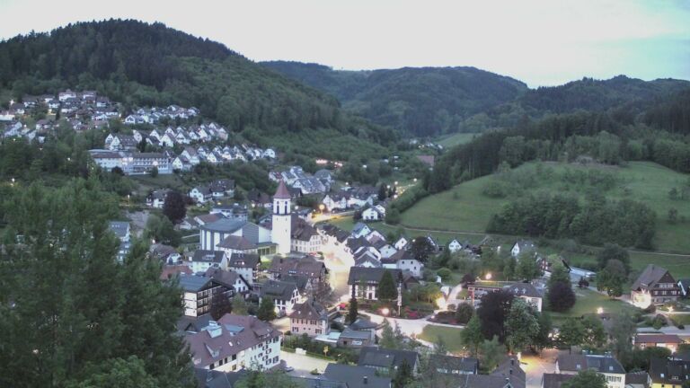Dieses Bild zeigt eine Webcam-Aufnahme von Ottenhöfen, aufgenommen am Dienstag, den 05.05.2026 um 05:30 Uhr