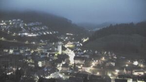 Dieses Bild zeigt eine Webcam-Aufnahme von Ottenhöfen, aufgenommen am Sonntag, den 15.02.2026 um 07:00 Uhr