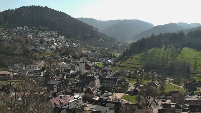 Dieses Bild zeigt eine Webcam-Aufnahme von Ottenhöfen, aufgenommen am Freitag, den 20.03.2026 um 13:10 Uhr