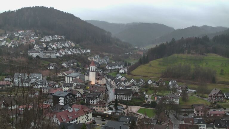 Dieses Bild zeigt eine Webcam-Aufnahme von Ottenhöfen, aufgenommen am Mittwoch, den 11.03.2026 um 18:00 Uhr