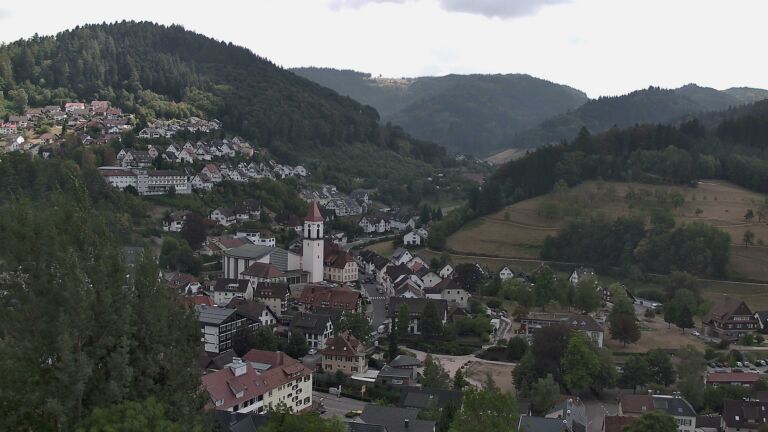 Dieses Bild zeigt eine Webcam-Aufnahme von Ottenhöfen, aufgenommen am Montag, den 17.08.2026 um 14:40 Uhr