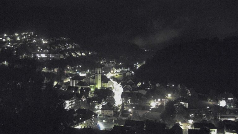 Dieses Bild zeigt eine Webcam-Aufnahme von Ottenhöfen, aufgenommen am Dienstag, den 13.10.2026 um 20:50 Uhr