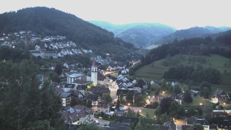 Dieses Bild zeigt eine Webcam-Aufnahme von Ottenhöfen, aufgenommen am Dienstag, den 09.06.2026 um 05:00 Uhr