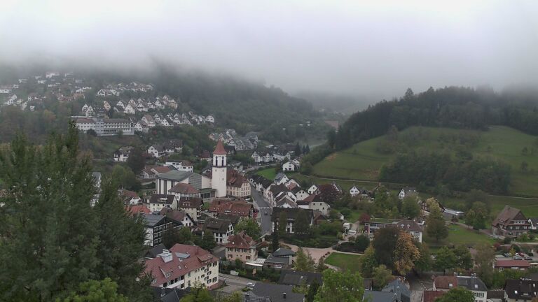 Dieses Bild zeigt eine Webcam-Aufnahme von Ottenhöfen, aufgenommen am Sonntag, den 18.10.2026 um 11:40 Uhr