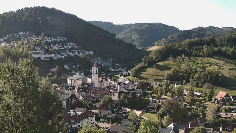 Dieses Bild zeigt eine Webcam-Aufnahme von Ottenhöfen, aufgenommen am Samstag, den 12.09.2026 um 09:20 Uhr