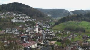 Dieses Bild zeigt eine Webcam-Aufnahme von Ottenhöfen, aufgenommen am Freitag, den 10.04.2026 um 08:20 Uhr