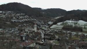 Dieses Bild zeigt eine Webcam-Aufnahme von Ottenhöfen, aufgenommen am Freitag, den 09.01.2026 um 10:30 Uhr