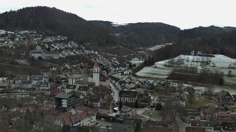 Dieses Bild zeigt eine Webcam-Aufnahme von Ottenhöfen, aufgenommen am Freitag, den 09.01.2026 um 10:30 Uhr