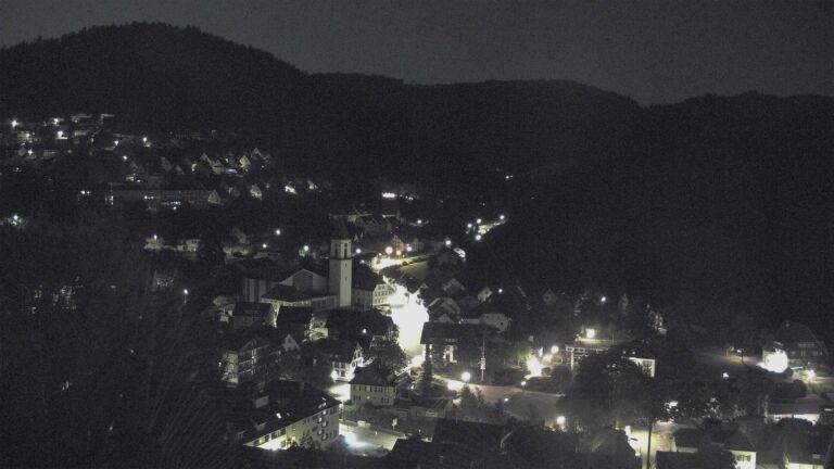 Dieses Bild zeigt eine Webcam-Aufnahme von Ottenhöfen, aufgenommen am Sonntag, den 05.07.2026 um 02:00 Uhr