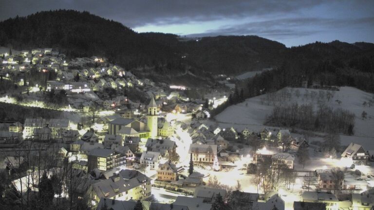 Dieses Bild zeigt eine Webcam-Aufnahme von Ottenhöfen, aufgenommen am Samstag, den 03.01.2026 um 07:20 Uhr