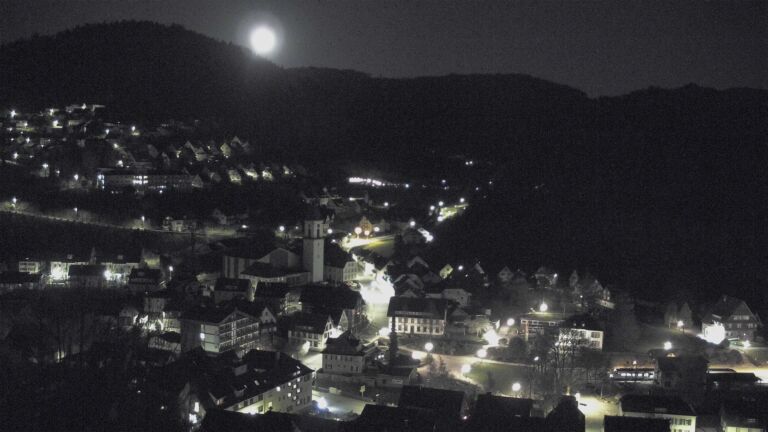 Dieses Bild zeigt eine Webcam-Aufnahme von Ottenhöfen, aufgenommen am Mittwoch, den 08.04.2026 um 04:00 Uhr