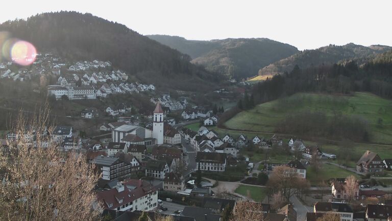 Dieses Bild zeigt eine Webcam-Aufnahme von Ottenhöfen, aufgenommen am Dienstag, den 03.03.2026 um 08:10 Uhr