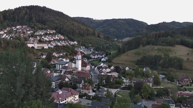 Dieses Bild zeigt eine Webcam-Aufnahme von Ottenhöfen, aufgenommen am Mittwoch, den 02.09.2026 um 20:00 Uhr