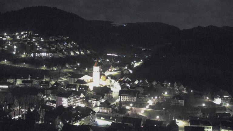 Dieses Bild zeigt eine Webcam-Aufnahme von Ottenhöfen, aufgenommen am Donnerstag, den 26.03.2026 um 20:30 Uhr
