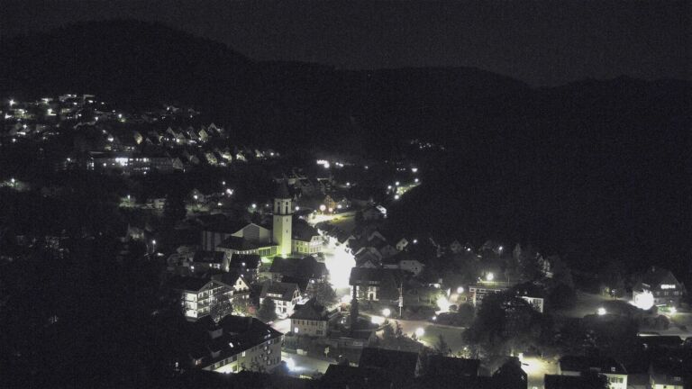 Dieses Bild zeigt eine Webcam-Aufnahme von Ottenhöfen, aufgenommen am Samstag, den 09.05.2026 um 22:30 Uhr