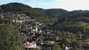Dieses Bild zeigt eine Webcam-Aufnahme von Ottenhöfen, aufgenommen am Donnerstag, den 15.10.2026 um 16:00 Uhr