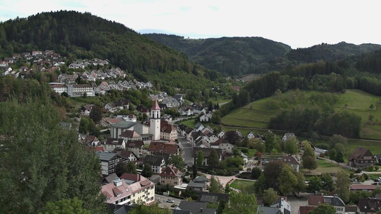 Dieses Bild zeigt eine Webcam-Aufnahme von Ottenhöfen, aufgenommen am Sonntag, den 20.09.2026 um 15:40 Uhr