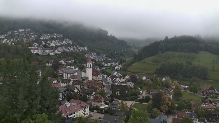 Dieses Bild zeigt eine Webcam-Aufnahme von Ottenhöfen, aufgenommen am Sonntag, den 18.10.2026 um 12:40 Uhr
